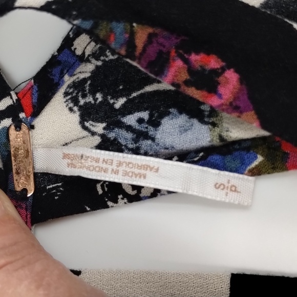 Free People Drift Away open  shoulder size small balloon sleeve blouse relaxed - Picture 8 of 10